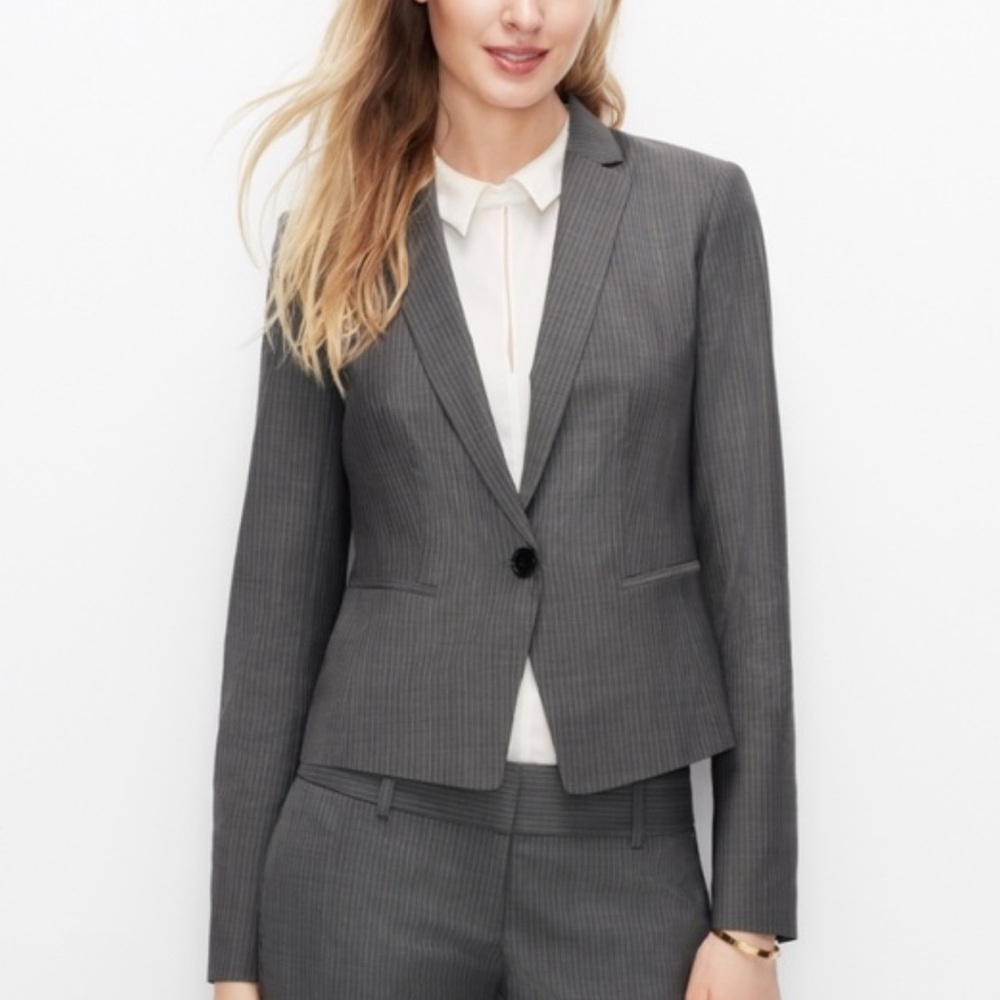 Ann Taylor Gray Pinstripe Blazer size 14 NWT